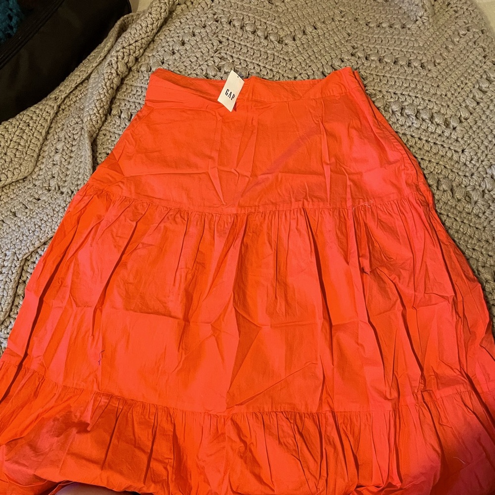 GAP cotton maxi skirt. NWT. Size 6